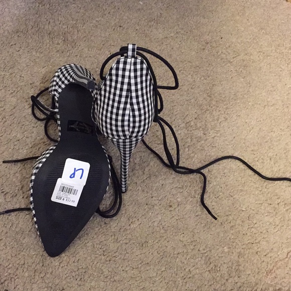 NEW Charlotte Russe gingham lace up heels - Picture 2 of 4